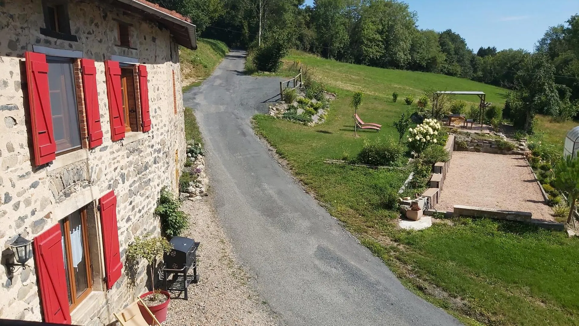 Gite Du Moulin Chenelette France
